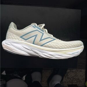 New Balance 1080 V14